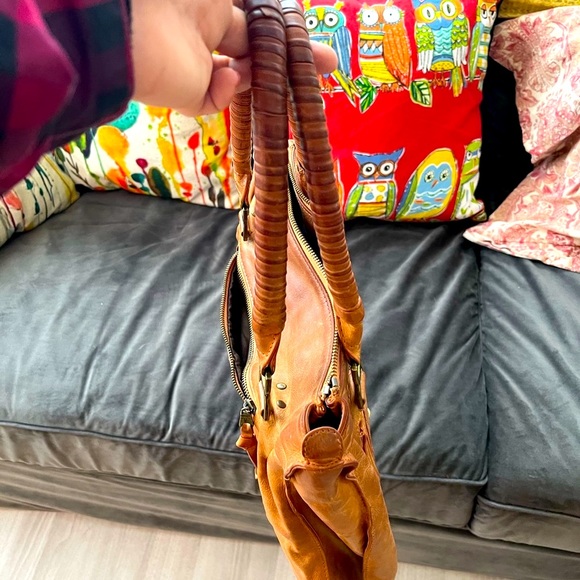 Chloe beautiful good condition barely used bag / purse - Picture 4 of 11